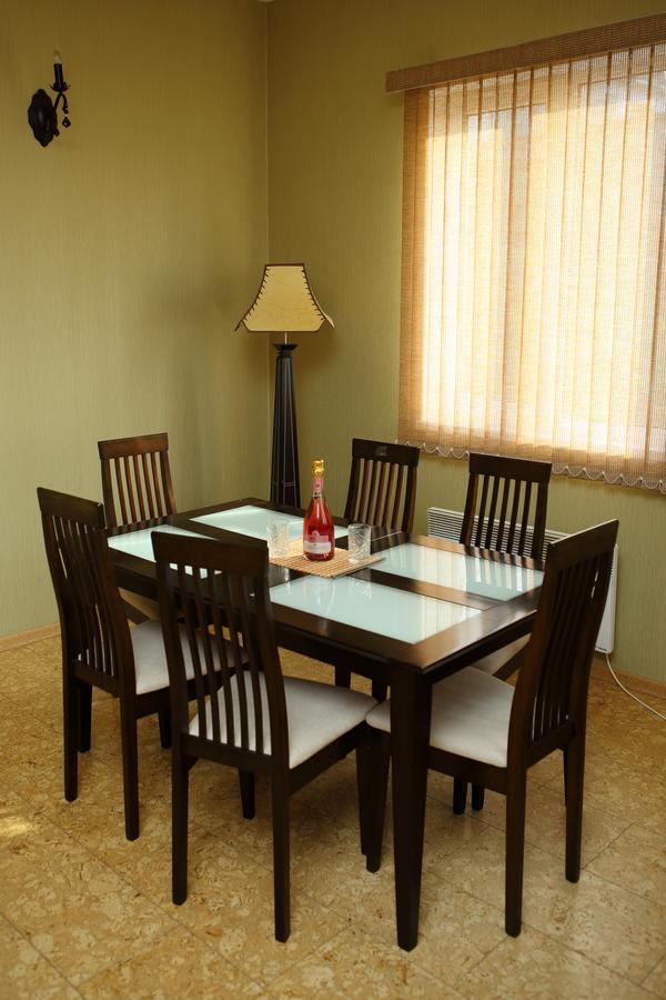 Mamzyshkha Guest House ガグラ エクステリア 写真